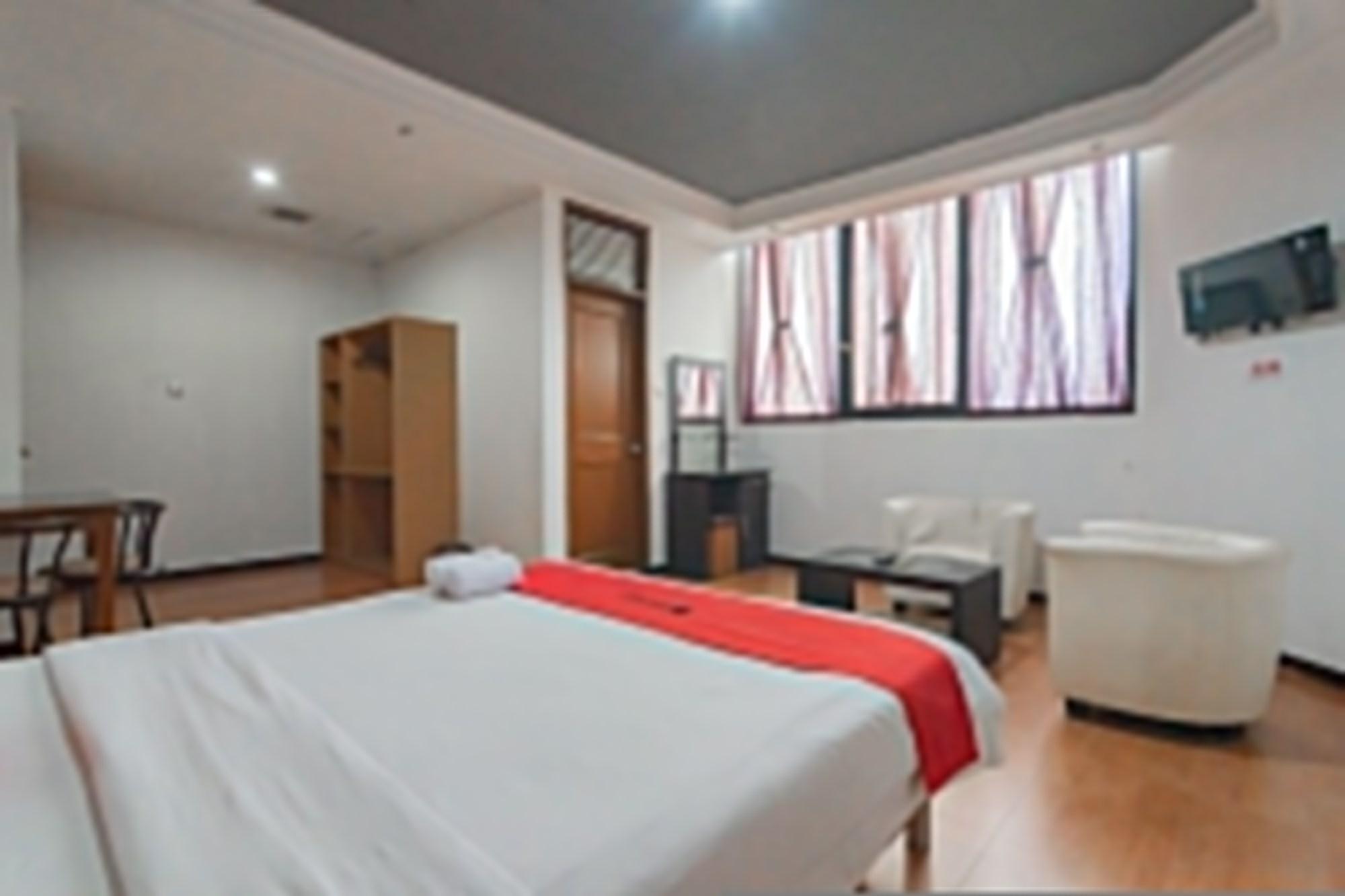 Reddoorz Plus @ Sukamulya Pasteur 2 Bandung Exteriör bild