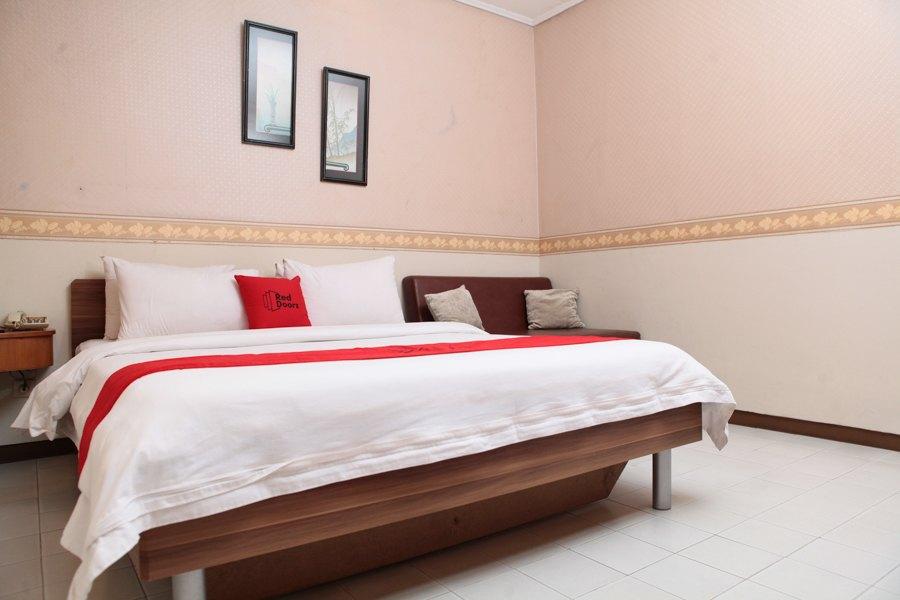 Reddoorz Plus @ Sukamulya Pasteur 2 Bandung Exteriör bild
