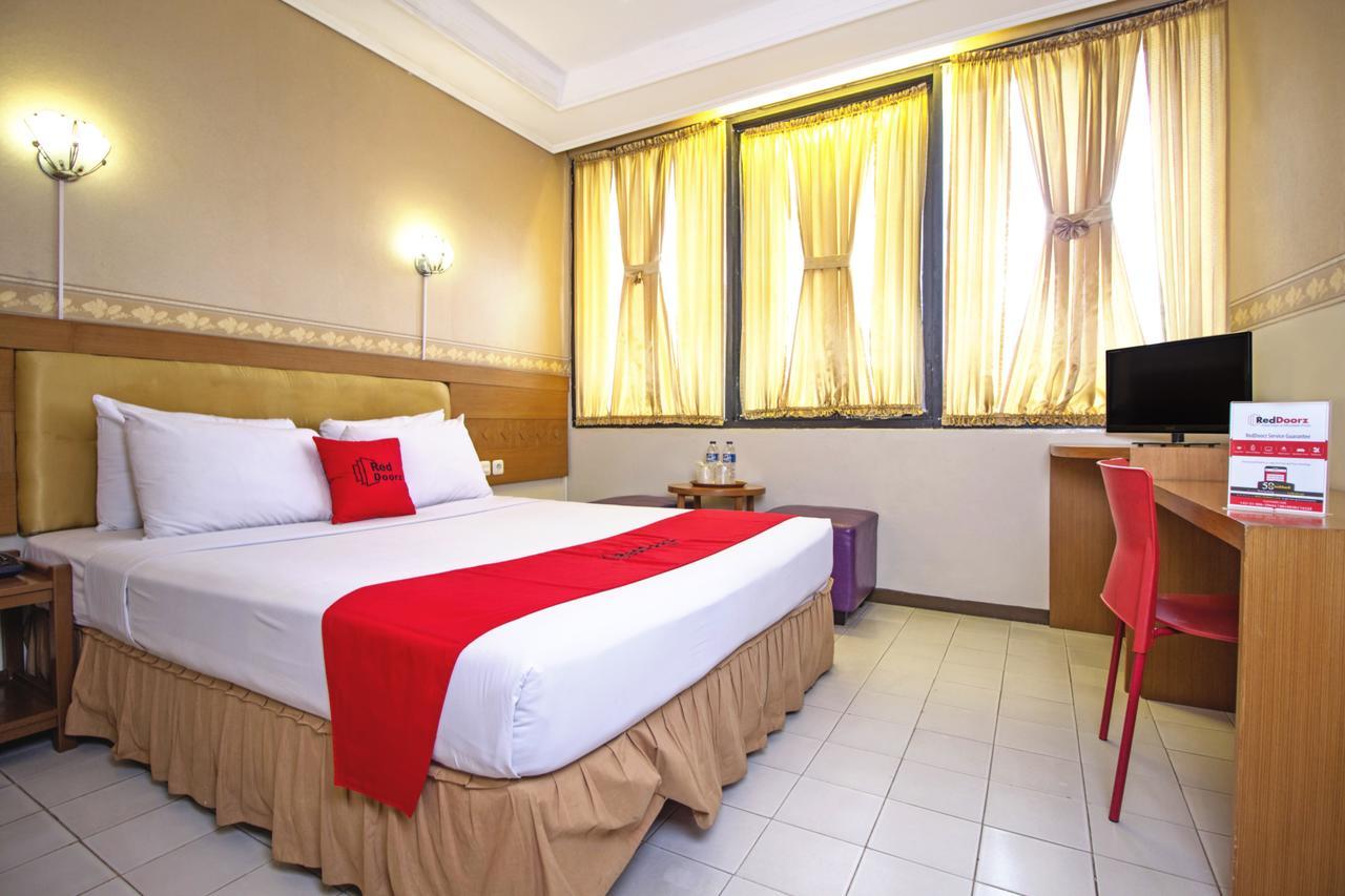 Reddoorz Plus @ Sukamulya Pasteur 2 Bandung Exteriör bild