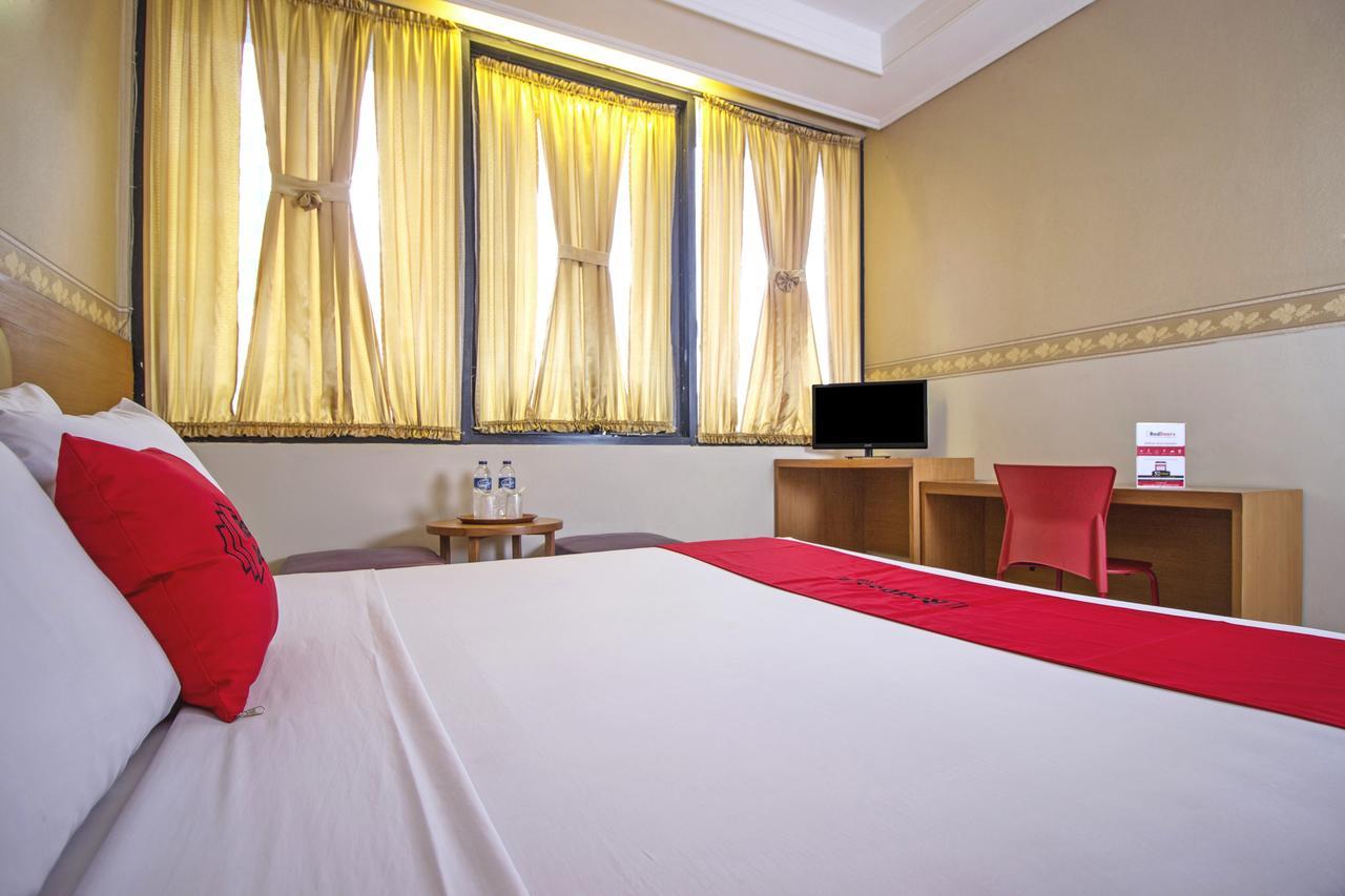 Reddoorz Plus @ Sukamulya Pasteur 2 Bandung Exteriör bild