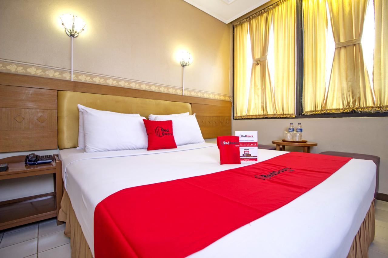 Reddoorz Plus @ Sukamulya Pasteur 2 Bandung Exteriör bild